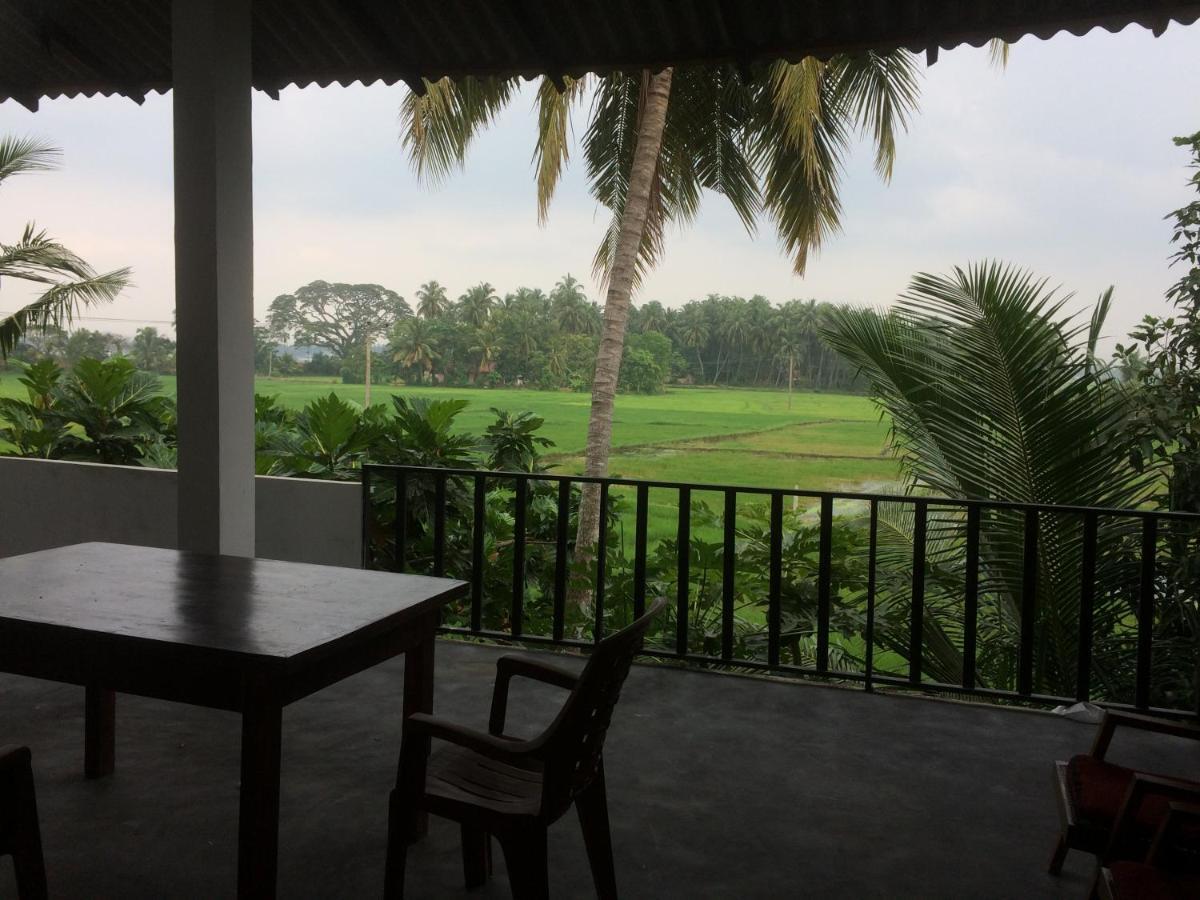 Hotel View Point Tissamaharama Phòng bức ảnh